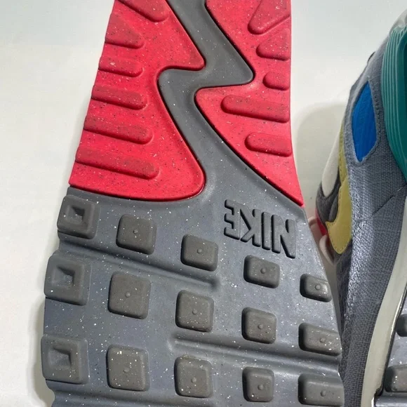 KEEN Dry Venture Men's Hiking Shoes in Red size 12 - Picture 13 of 13